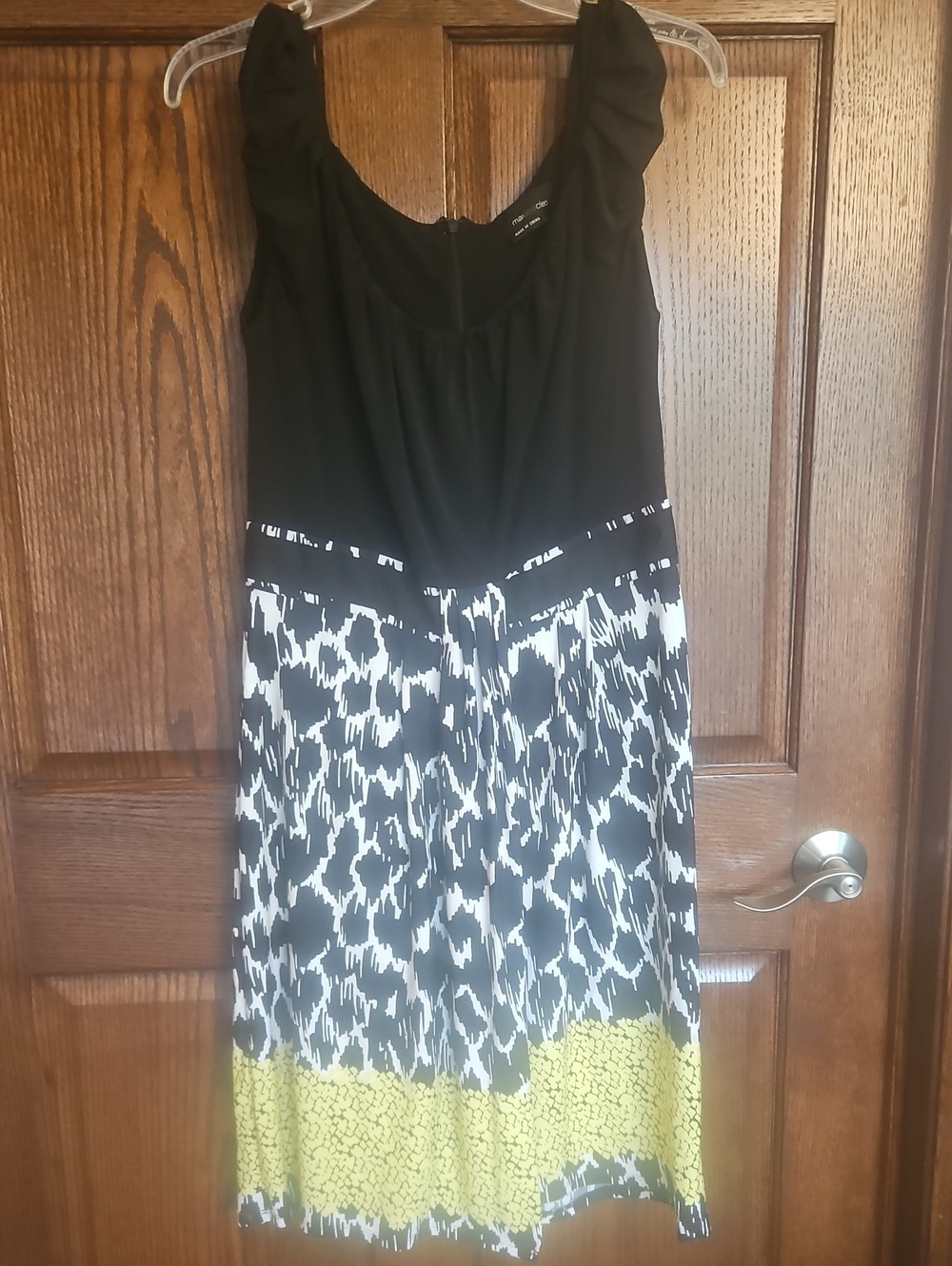 Max & Cleo Black, White and Yellow Sleeveless Midi Dress